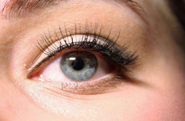 faux cils magnétiques