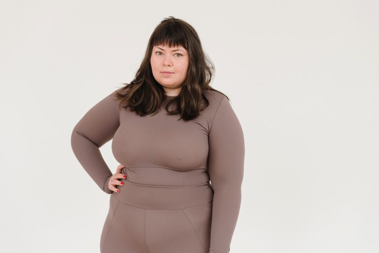 femme-ronde-double-menton